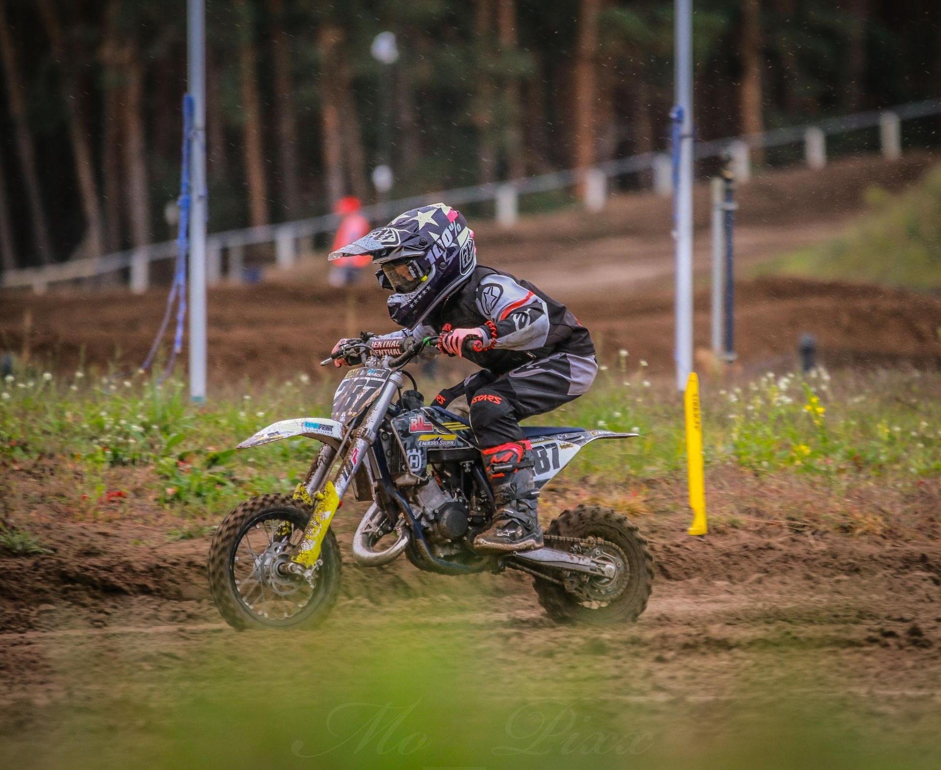 2020 Julian-Etienne Fleischer