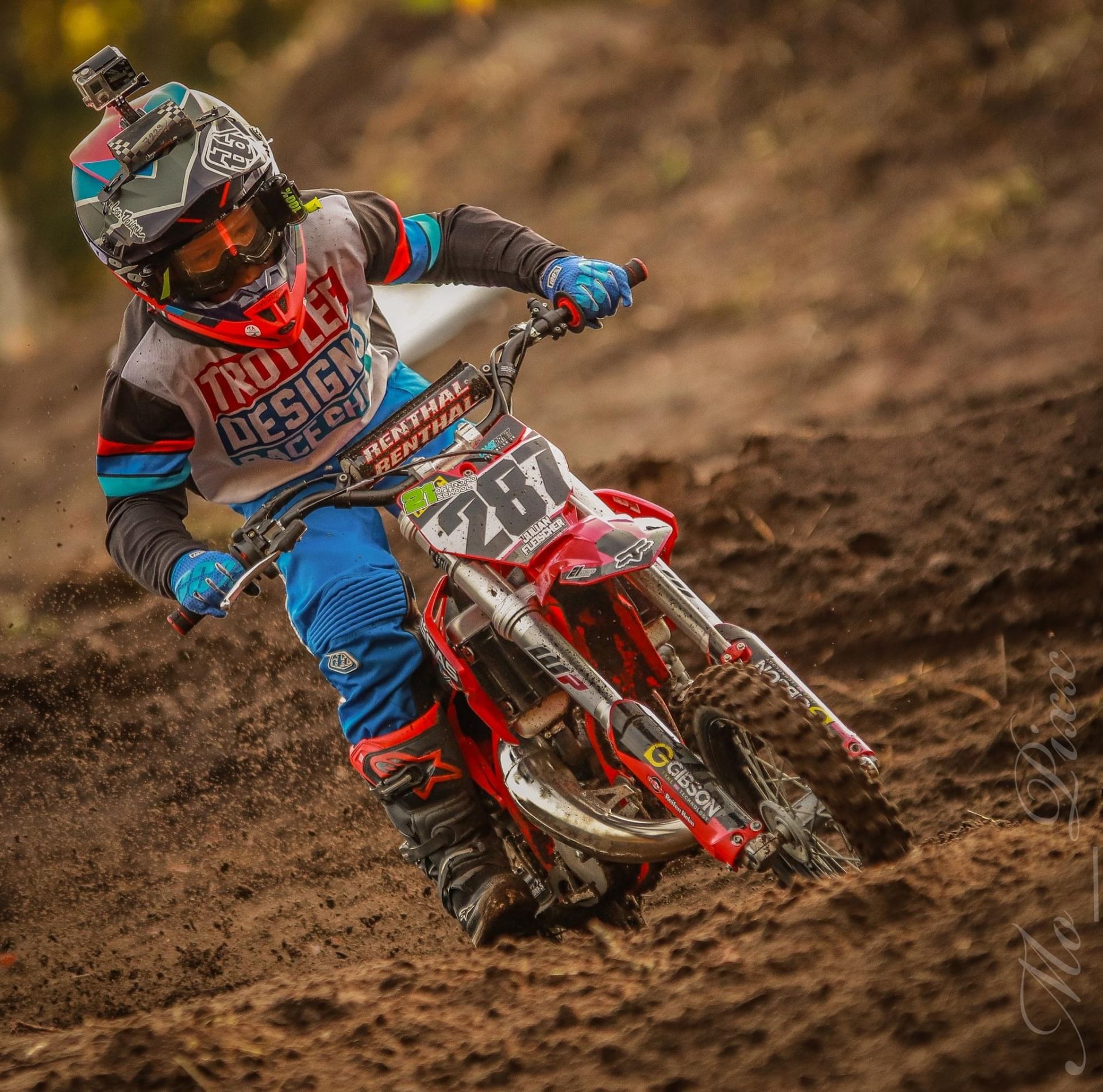 2021 Julian-Etienne Fleischer