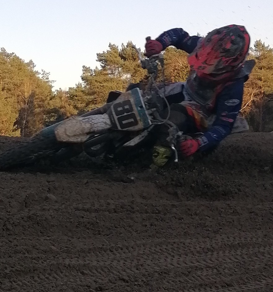 2021 Lukas Zickermann