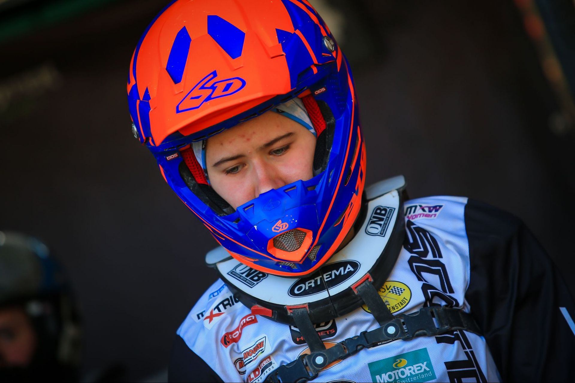 Helmfoto 2021 Elena Kapsamer