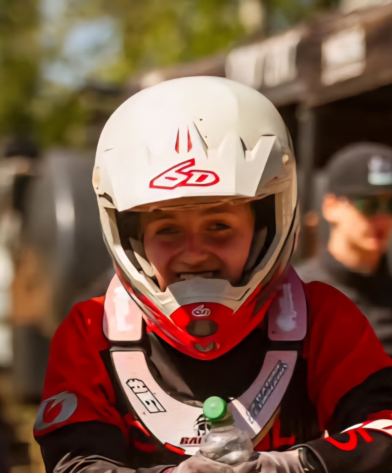 Helmfoto 2026 Geradine Leonhard