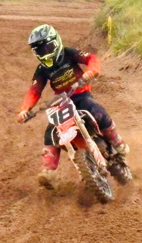 Helmfoto 2026 Hannes Kusturin