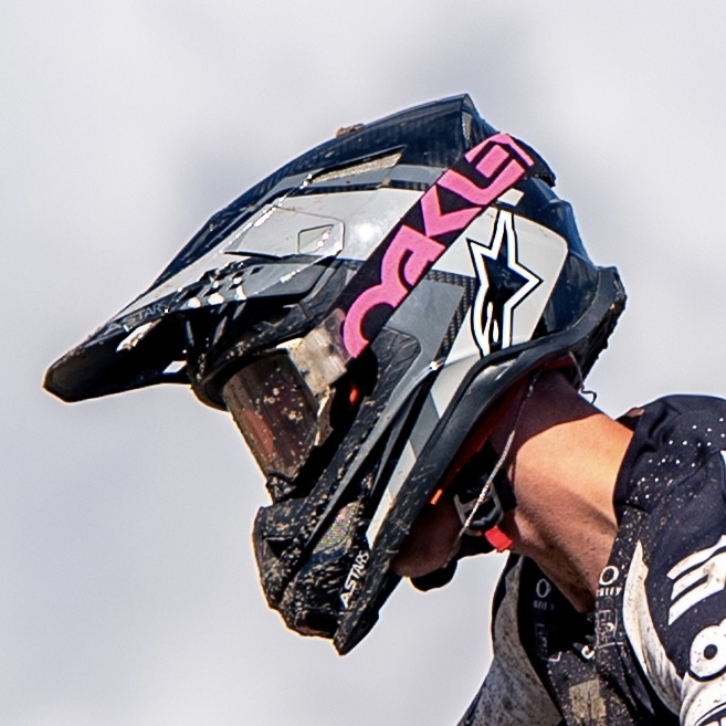 Helmfoto 2025 Linus Mann