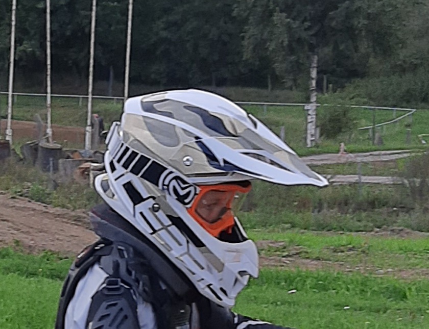 Helmfoto 2021 Luca Tetzlaff