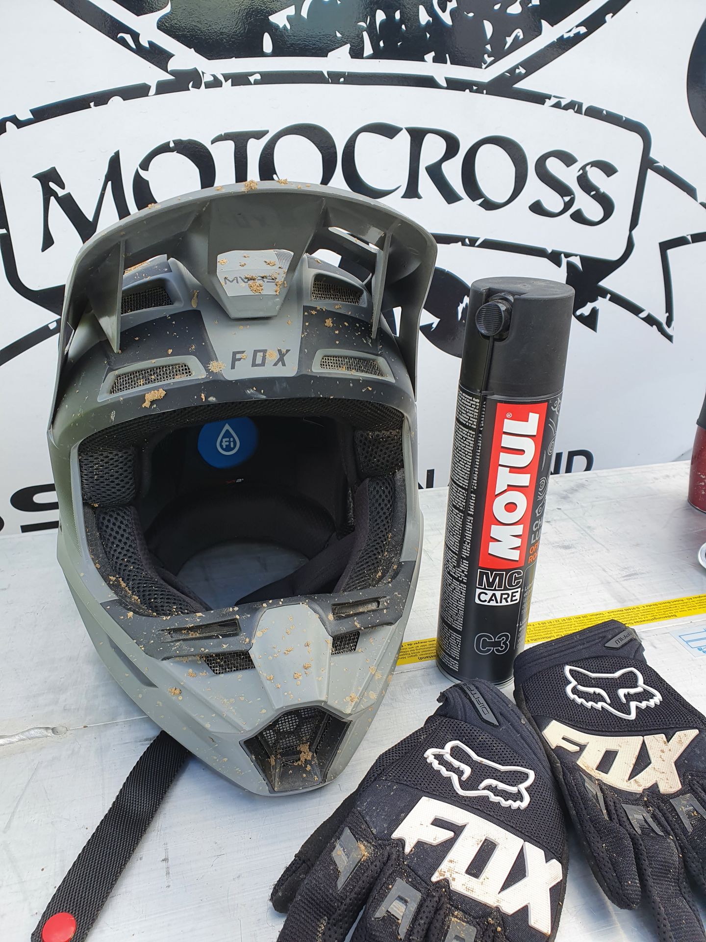 Helmfoto 2020 Peter Menzii